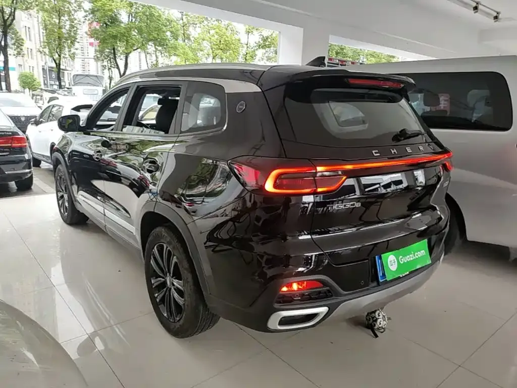 Chery Tiggo 8 — фото 2