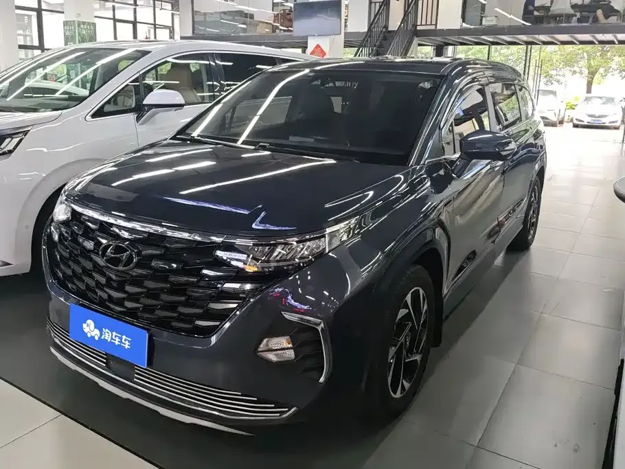 Hyundai Custo — фото 1