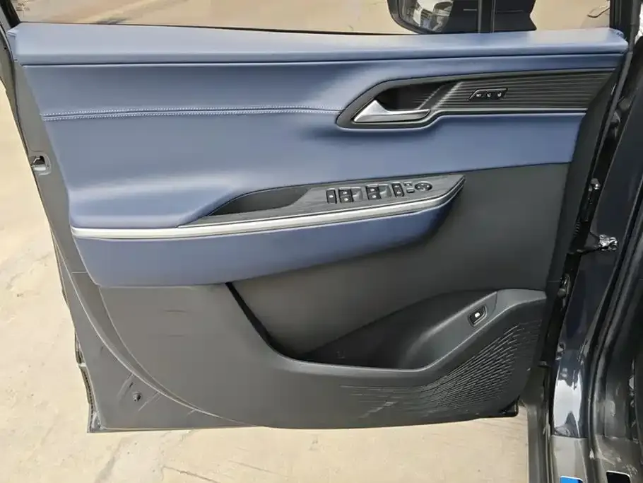 Hyundai Custo — фото 2