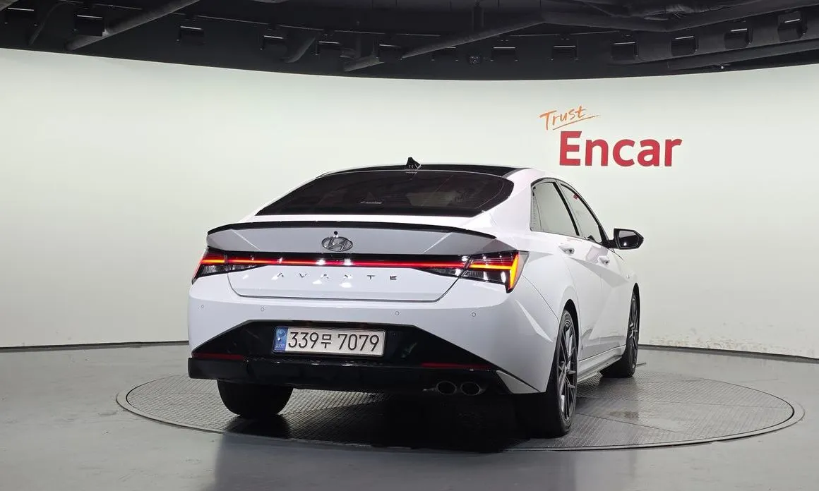 Hyundai AVANTE — фото 4