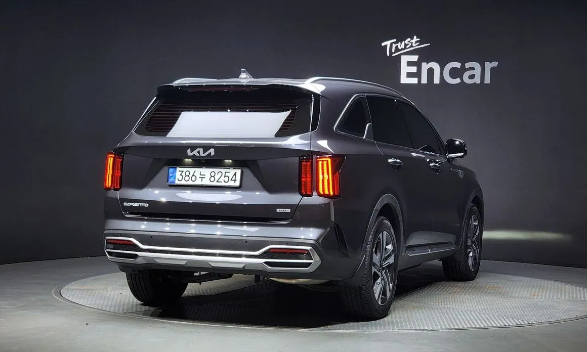 Kia Sorento — фото 9