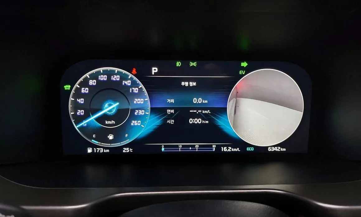 Kia Sorento — фото 4