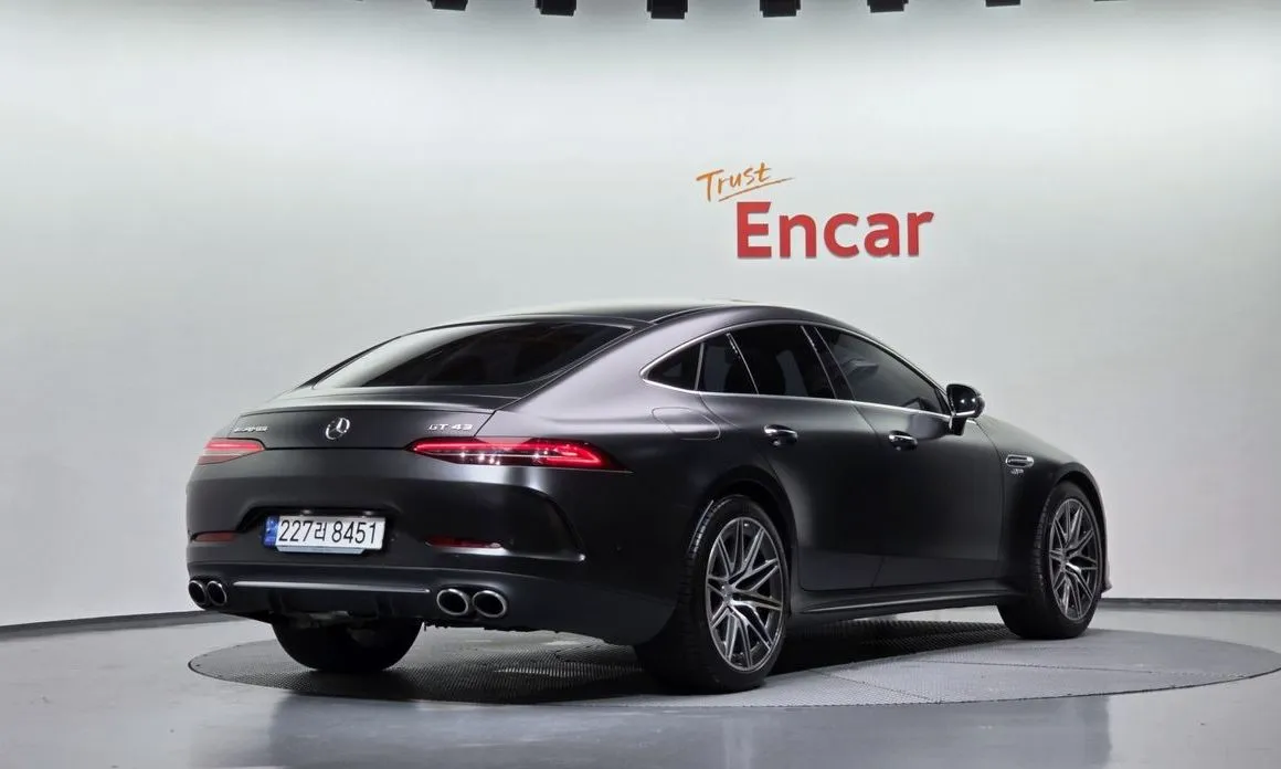 Mercedes-Benz AMG GT — фото 6