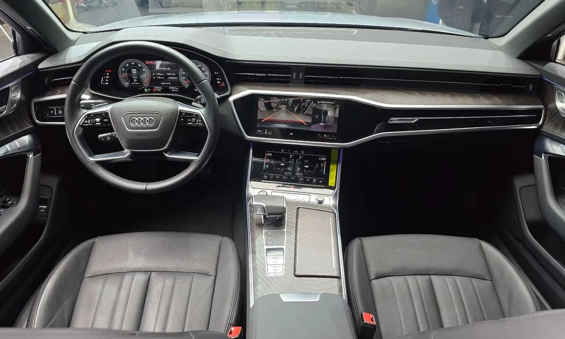 Audi A6 — фото 8