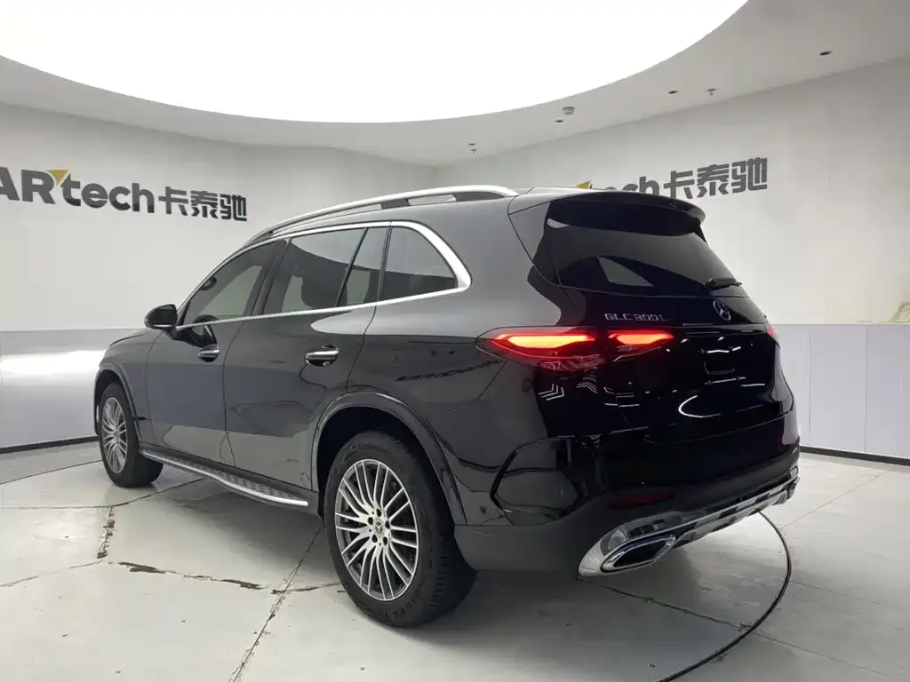 Mercedes-Benz GLC — фото 10