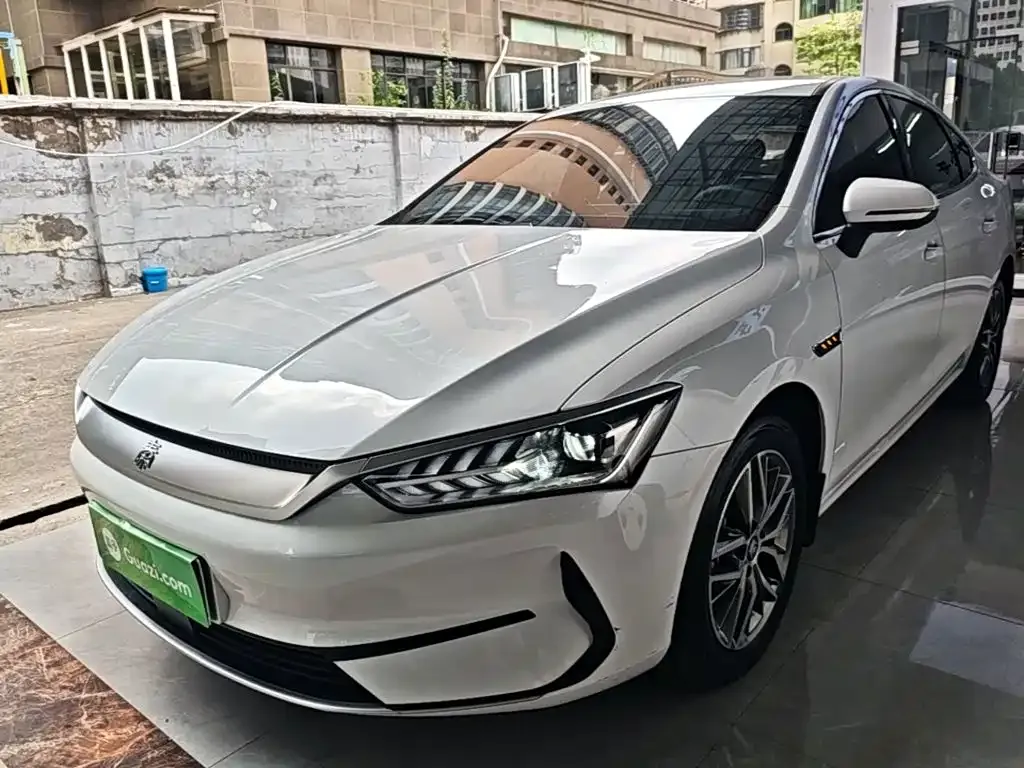 BYD Qin PLUS — фото 1