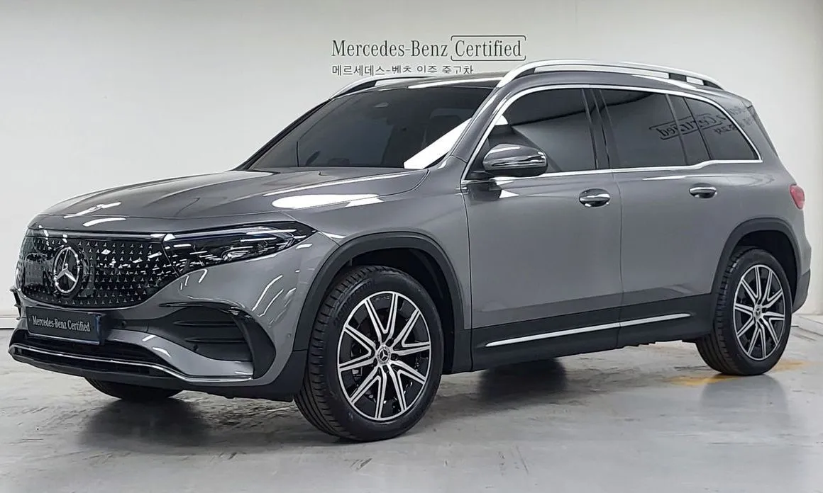 Mercedes-Benz EQB — фото 1