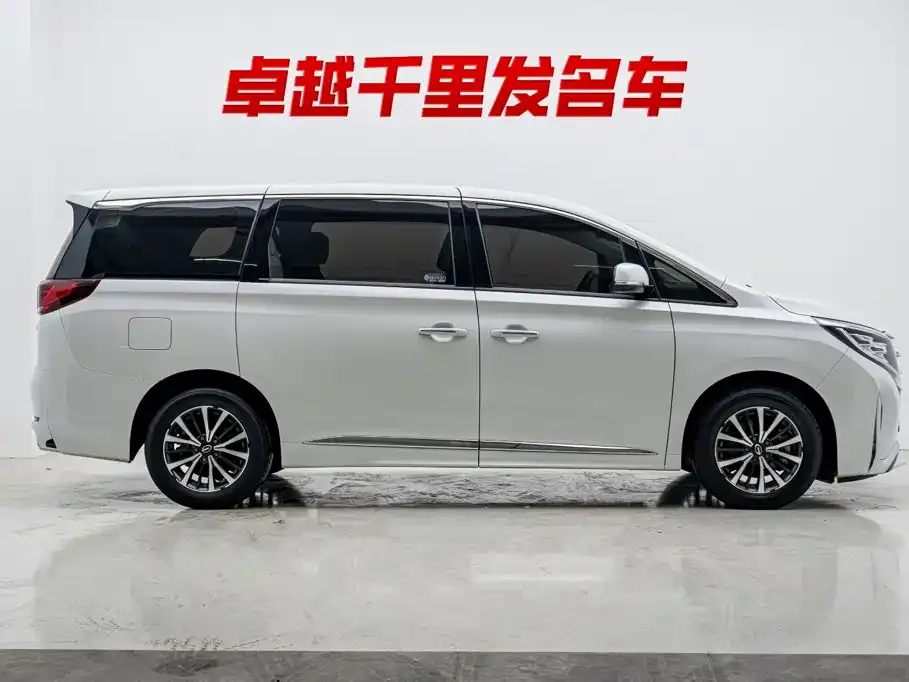 GAC Motor Trumpchi M8 — фото 9