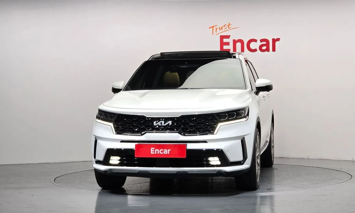 Kia Sorento — фото 9