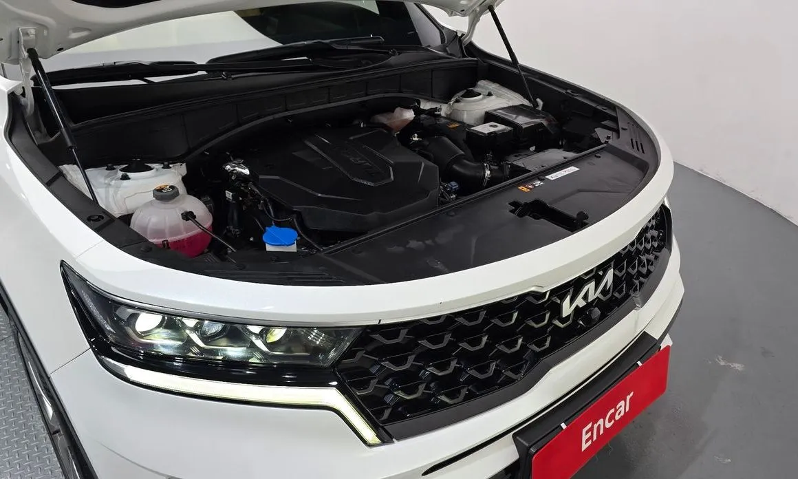 Kia Sorento — фото 7