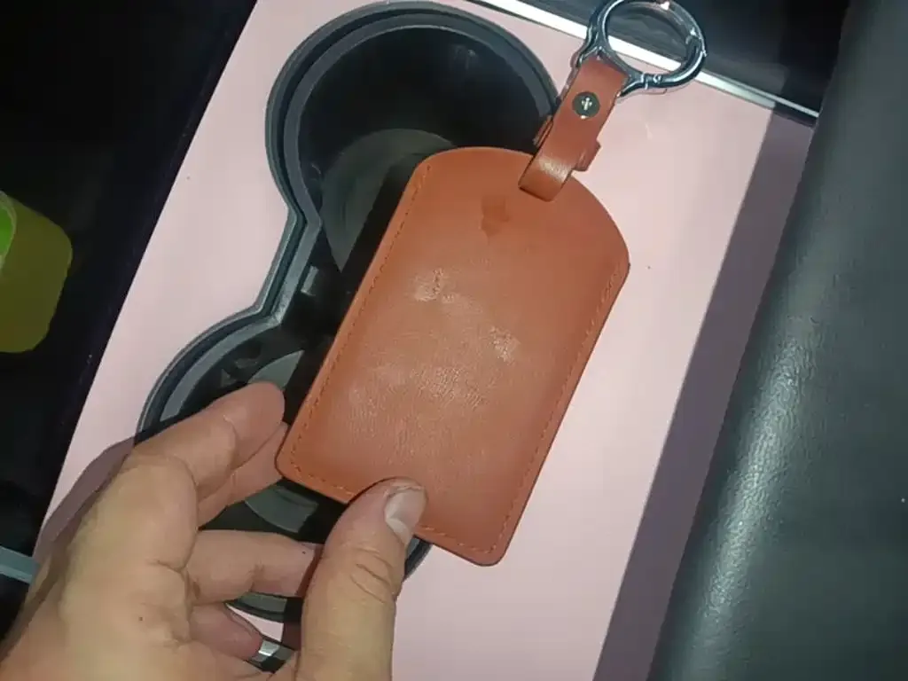 Tesla Model 3 — фото 10