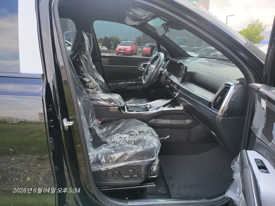 Kia Sorento — фото 4