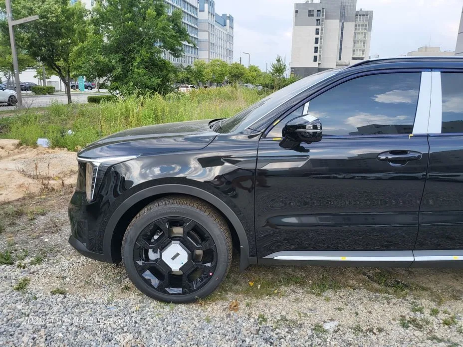 Kia Sorento — фото 10