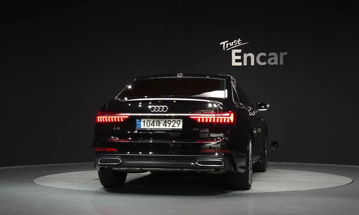 Audi A6 — фото 8