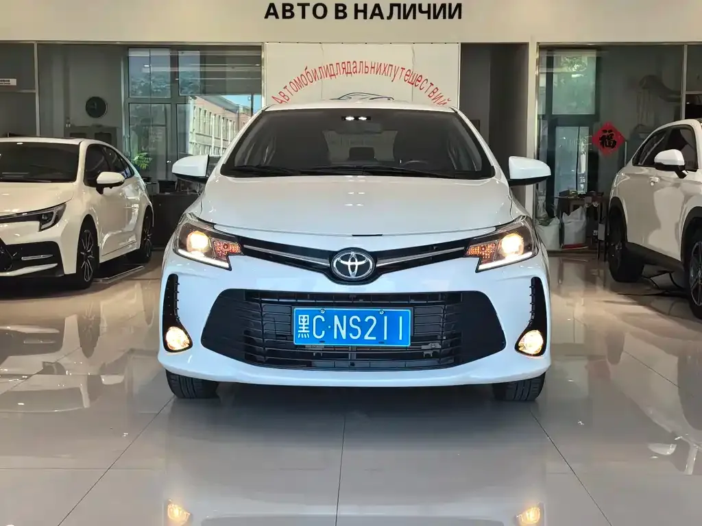 Toyota Vios — фото 4