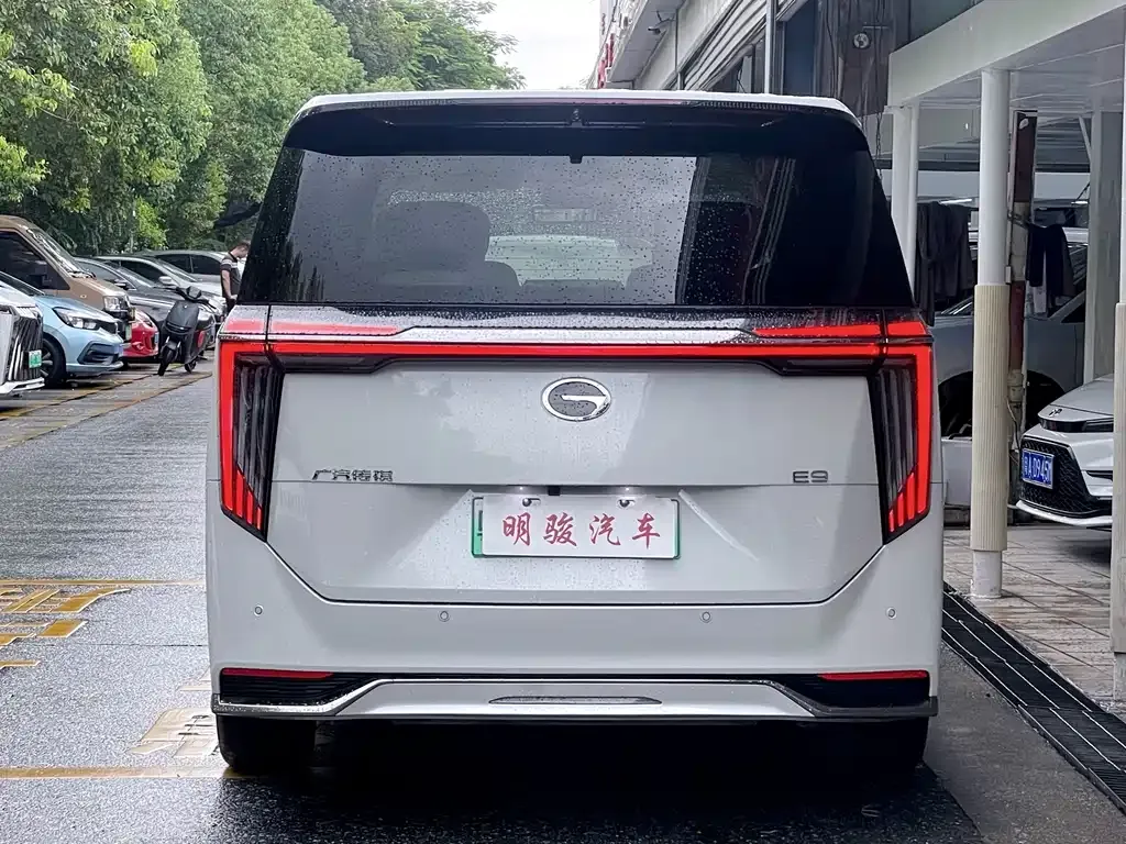 GAC Motor Trumpchi E9 — фото 7