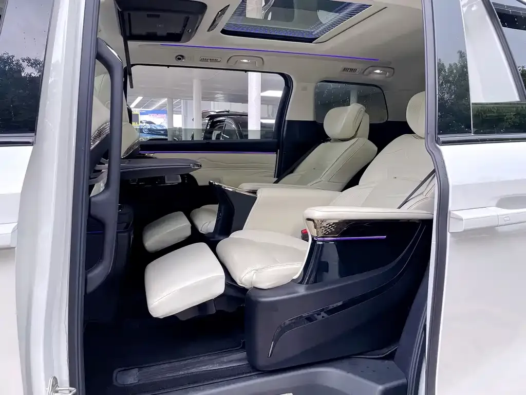 GAC Motor Trumpchi E9 — фото 3