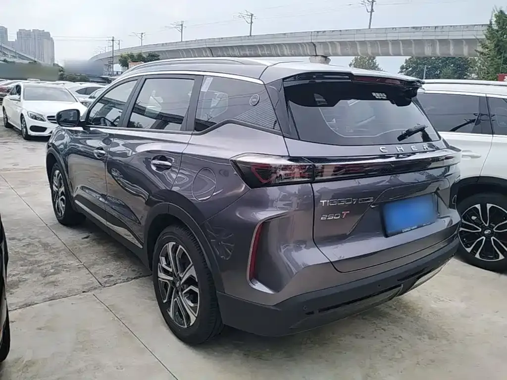 Chery Tiggo 7 PLUS — фото 8