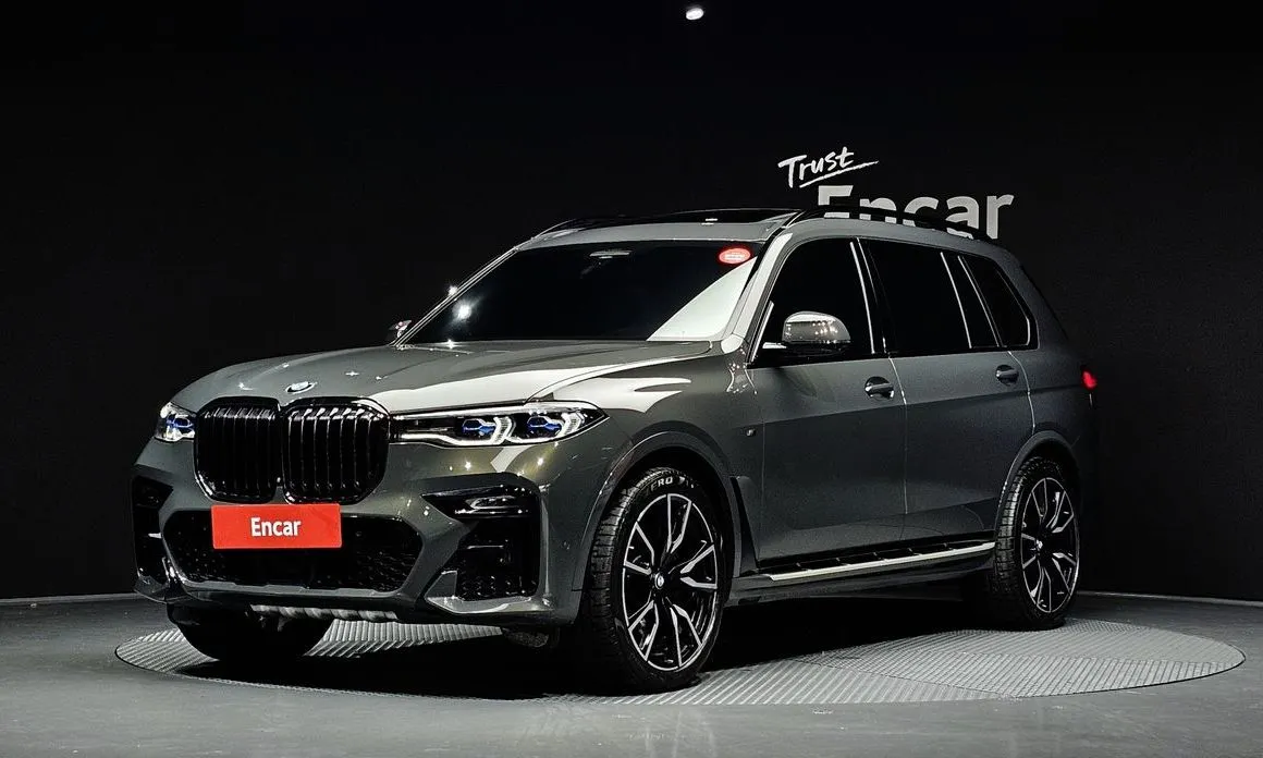 BMW X7 — фото 1