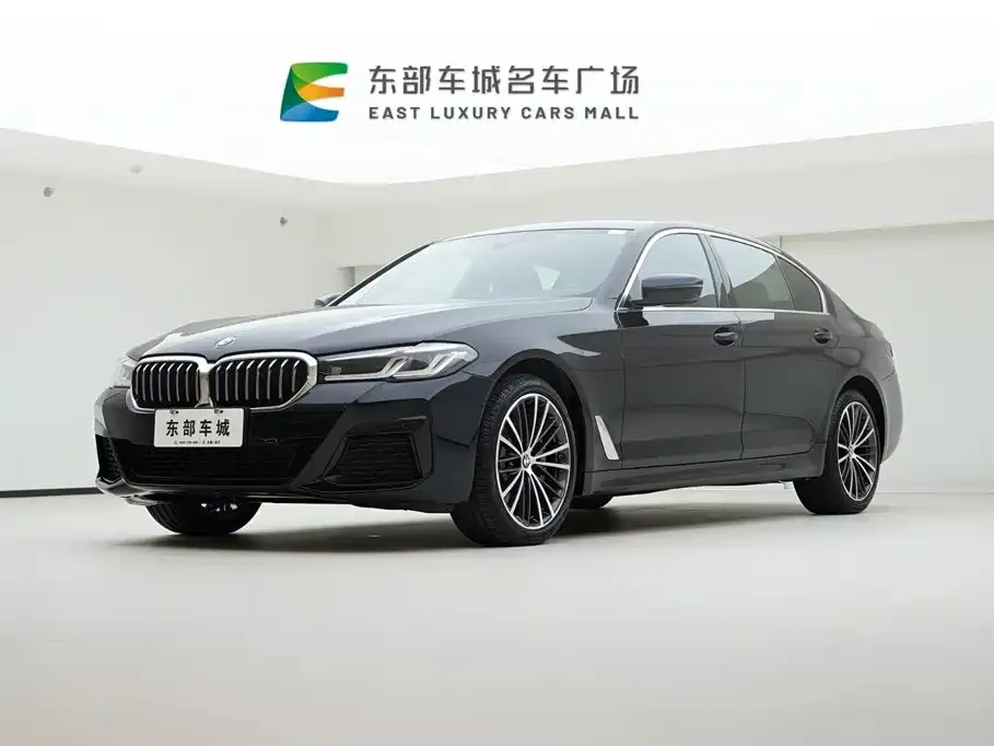 BMW 5 Series — фото 1