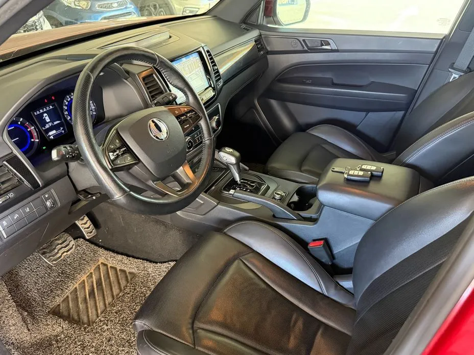 KG Mobility (Ssangyong) Rexton — фото 4