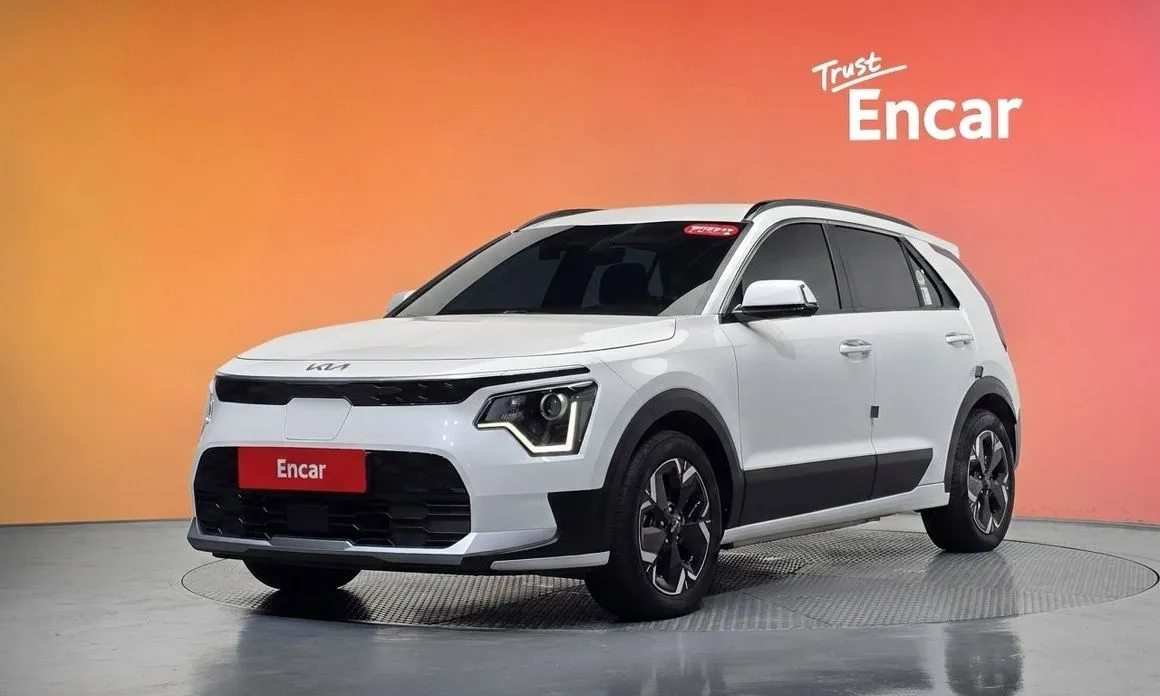 Kia Niro — фото 1