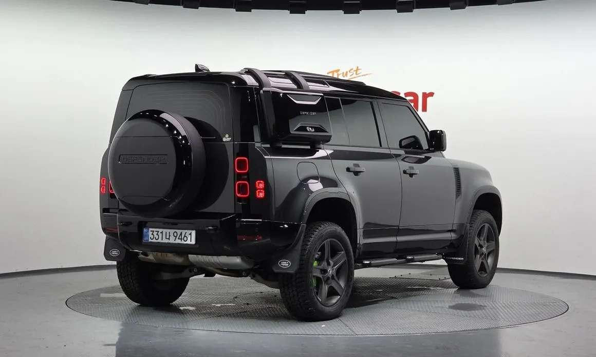 Land Rover Defender — фото 6
