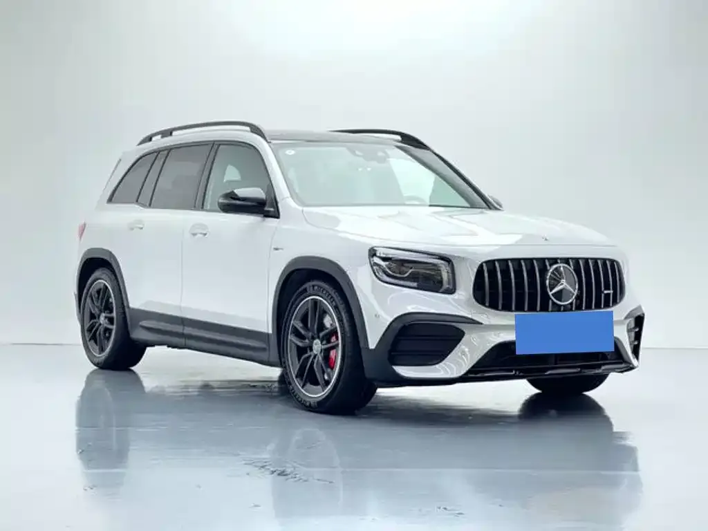 Mercedes-Benz GLB AMG — фото 9