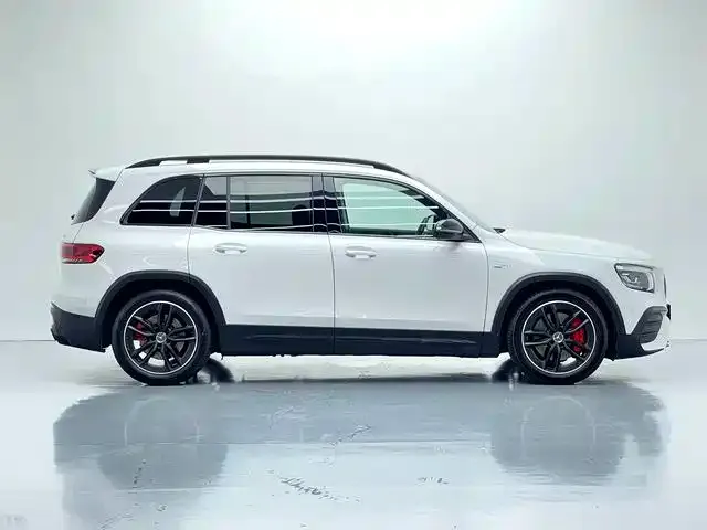 Mercedes-Benz GLB AMG — фото 7
