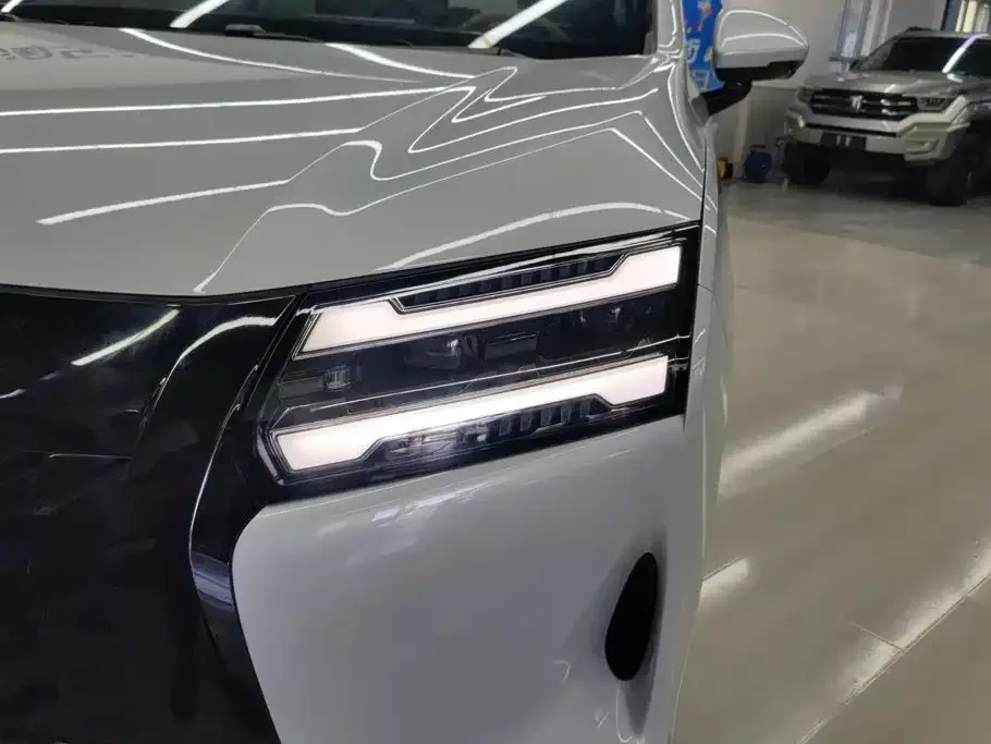 Wuling Starlight 730 New Energy — фото 2