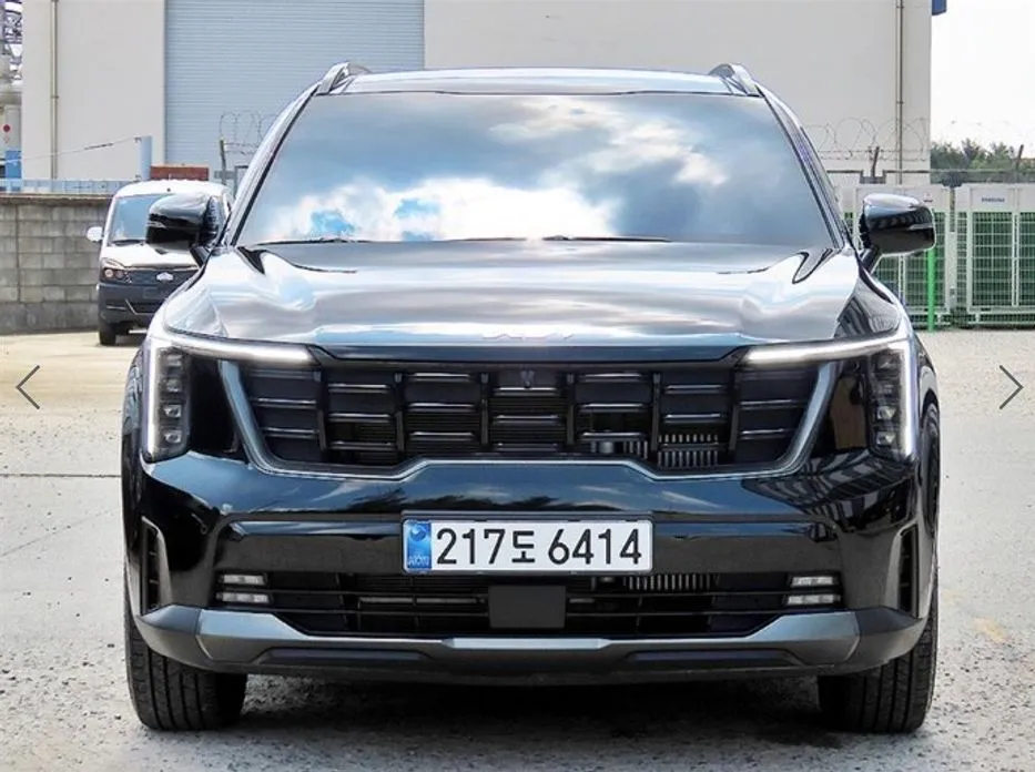 Kia Sorento — фото 1