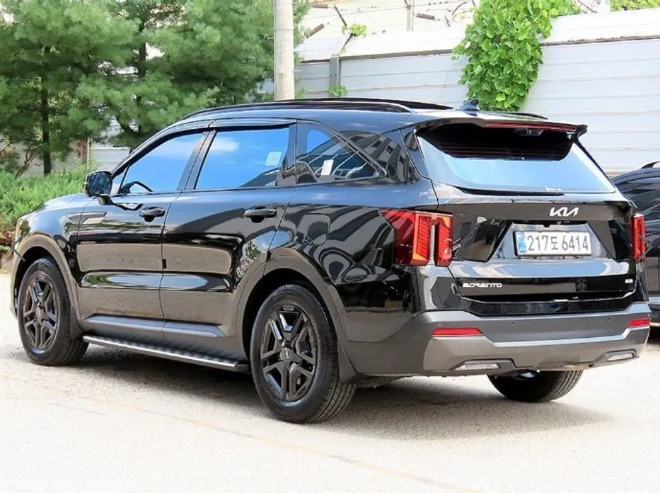 Kia Sorento — фото 5