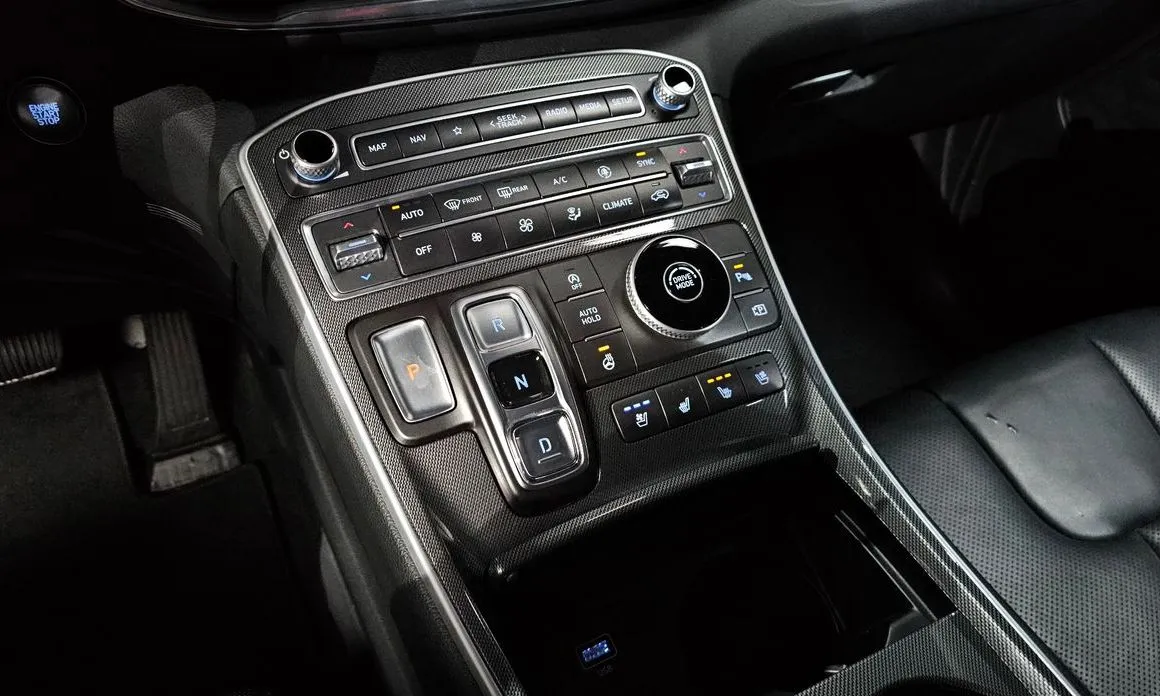 Hyundai Santafe — фото 8