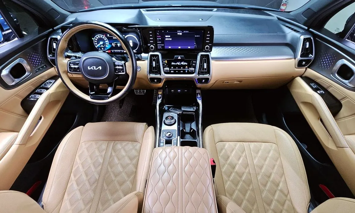 Kia Sorento — фото 8
