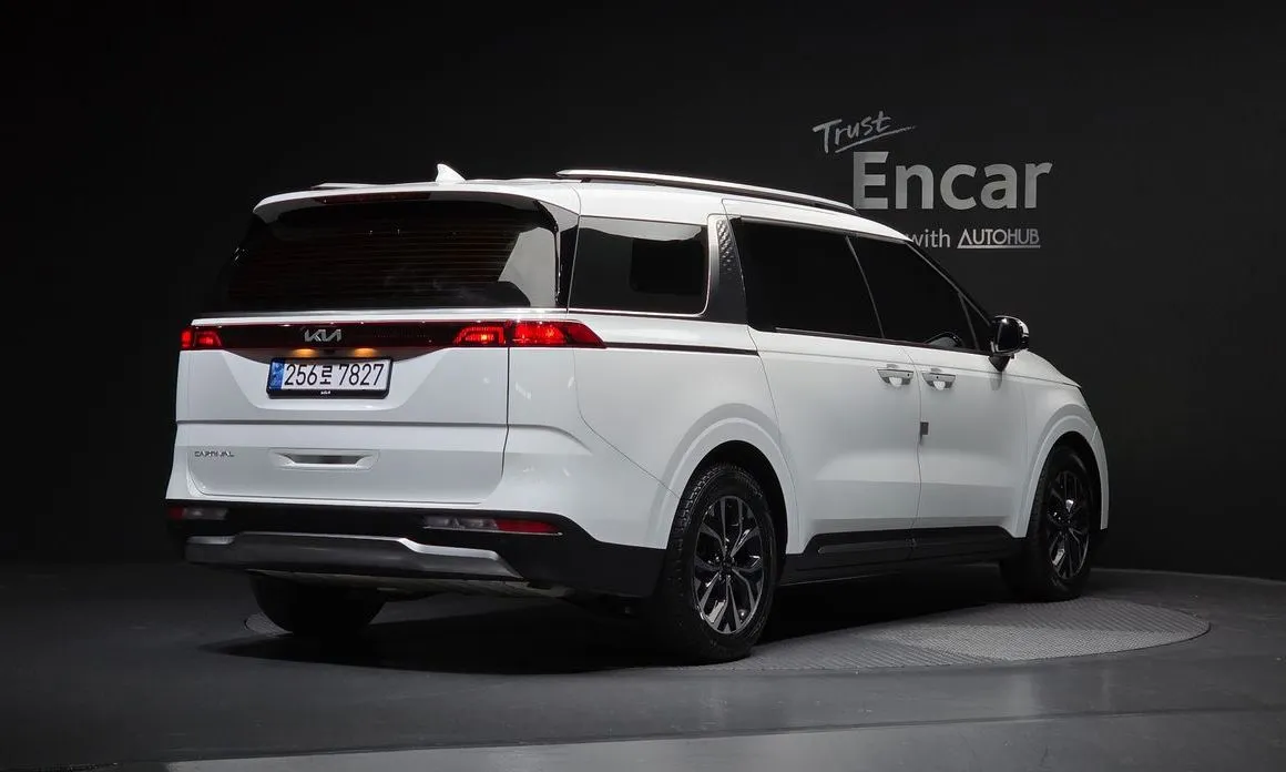 Kia Carnival — фото 2