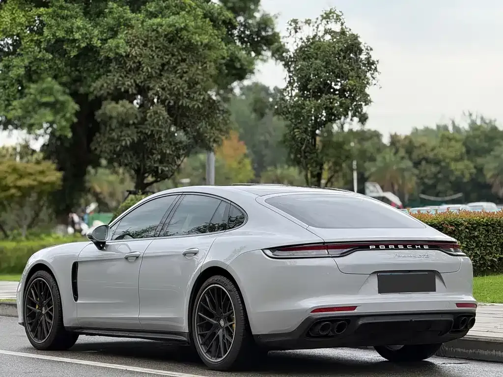 Porsche Panamera — фото 6