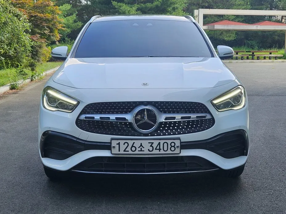 Mercedes-Benz GLA-Class — фото 1