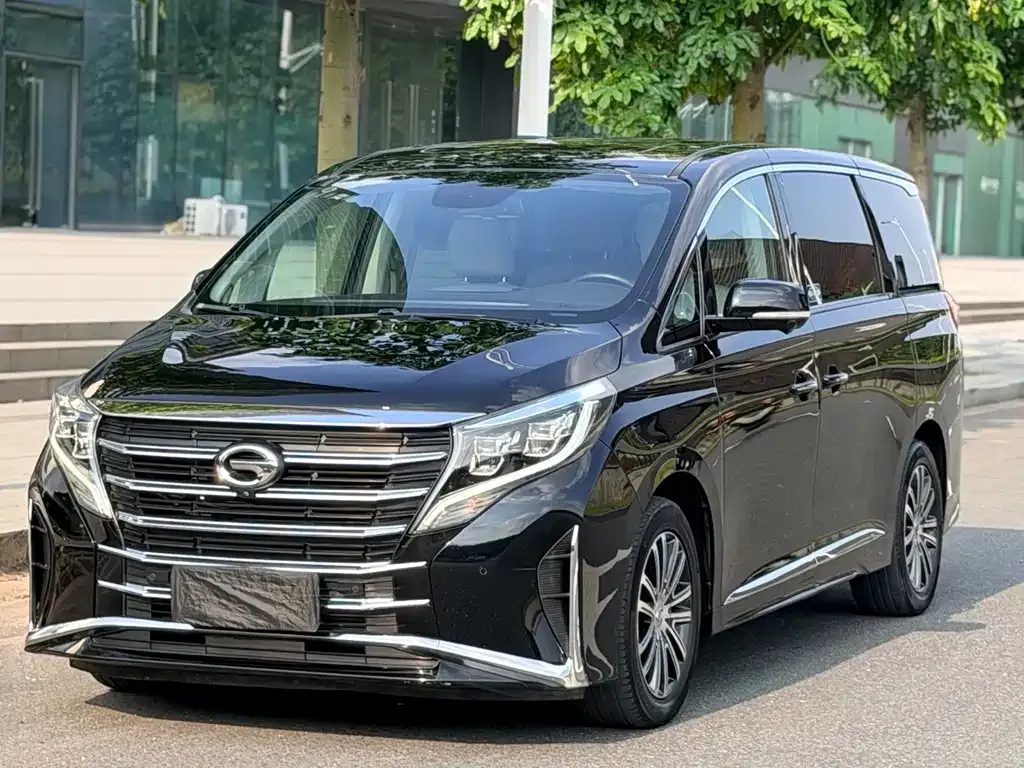 GAC Motor Trumpchi M8 — фото 1