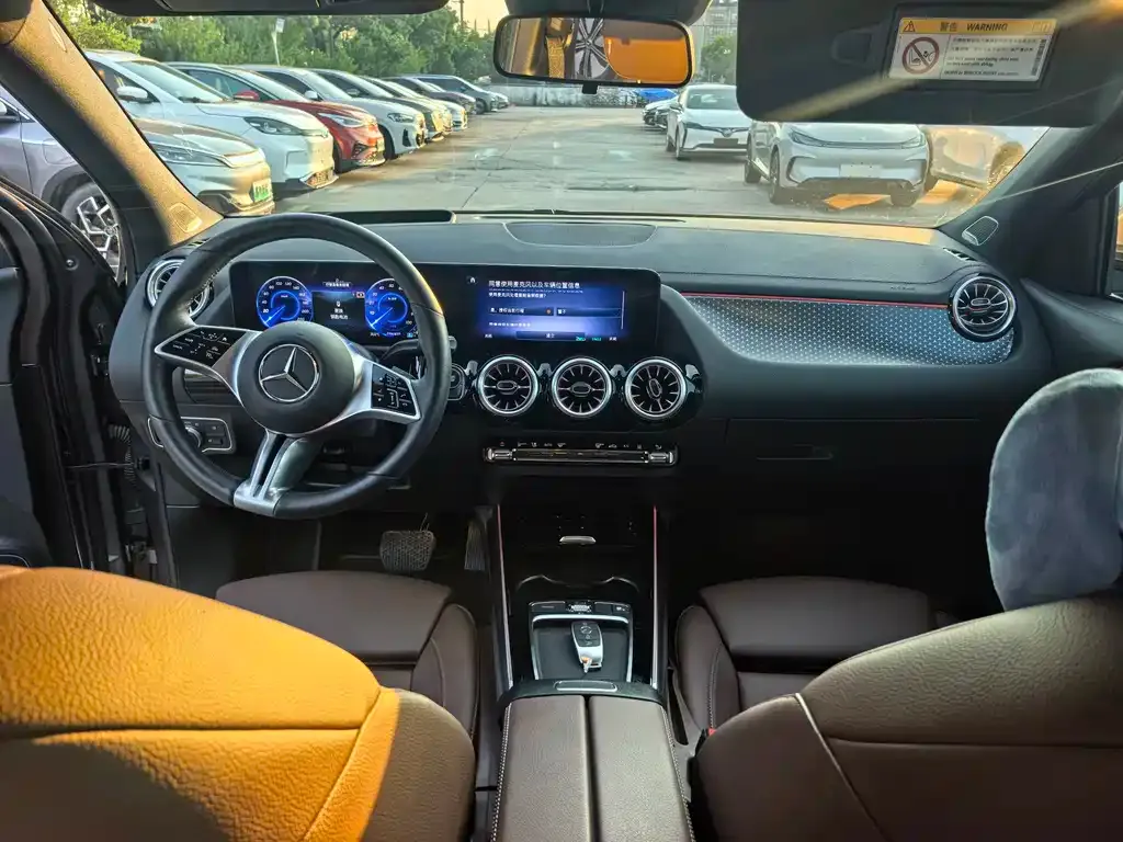 Mercedes-Benz EQA — фото 4