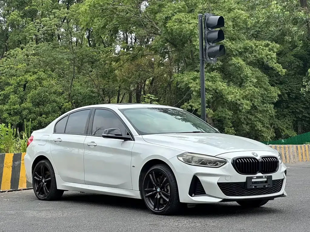 BMW 1 Series — фото 3