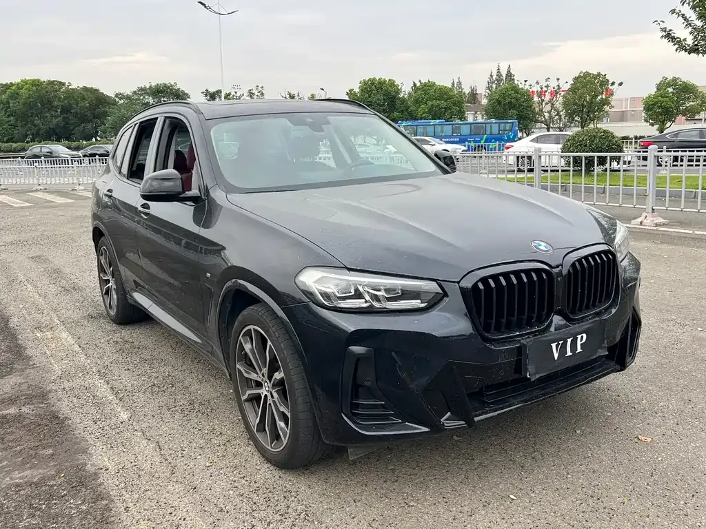 BMW X3 — фото 8