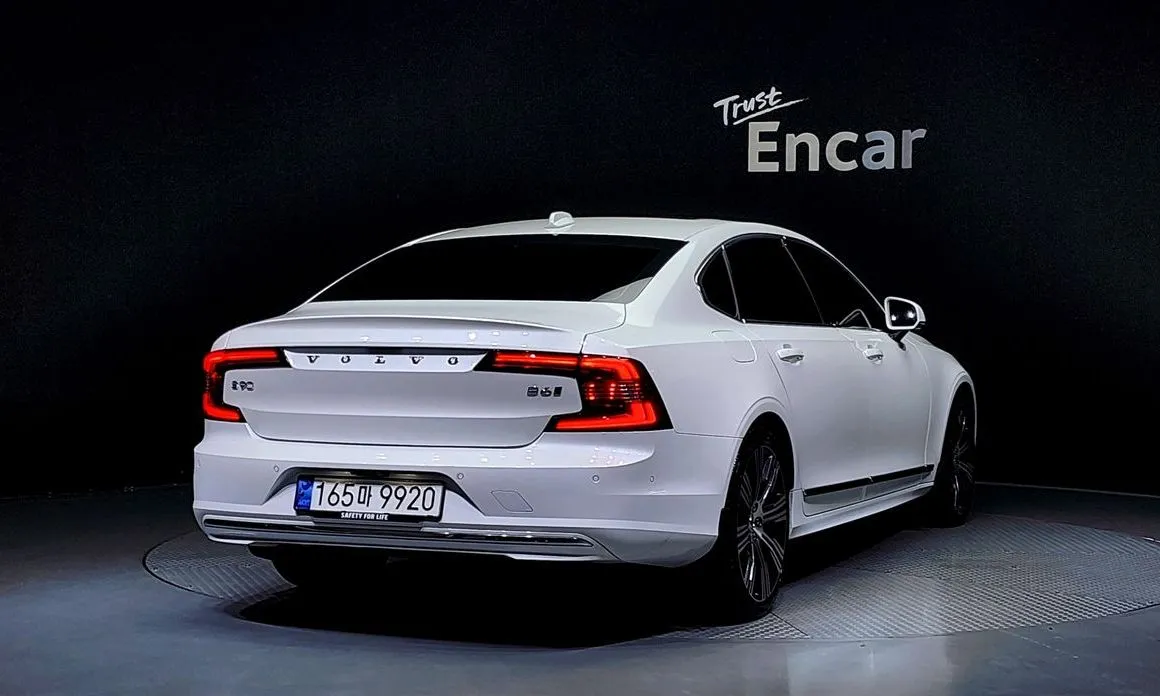 Volvo S90 — фото 2