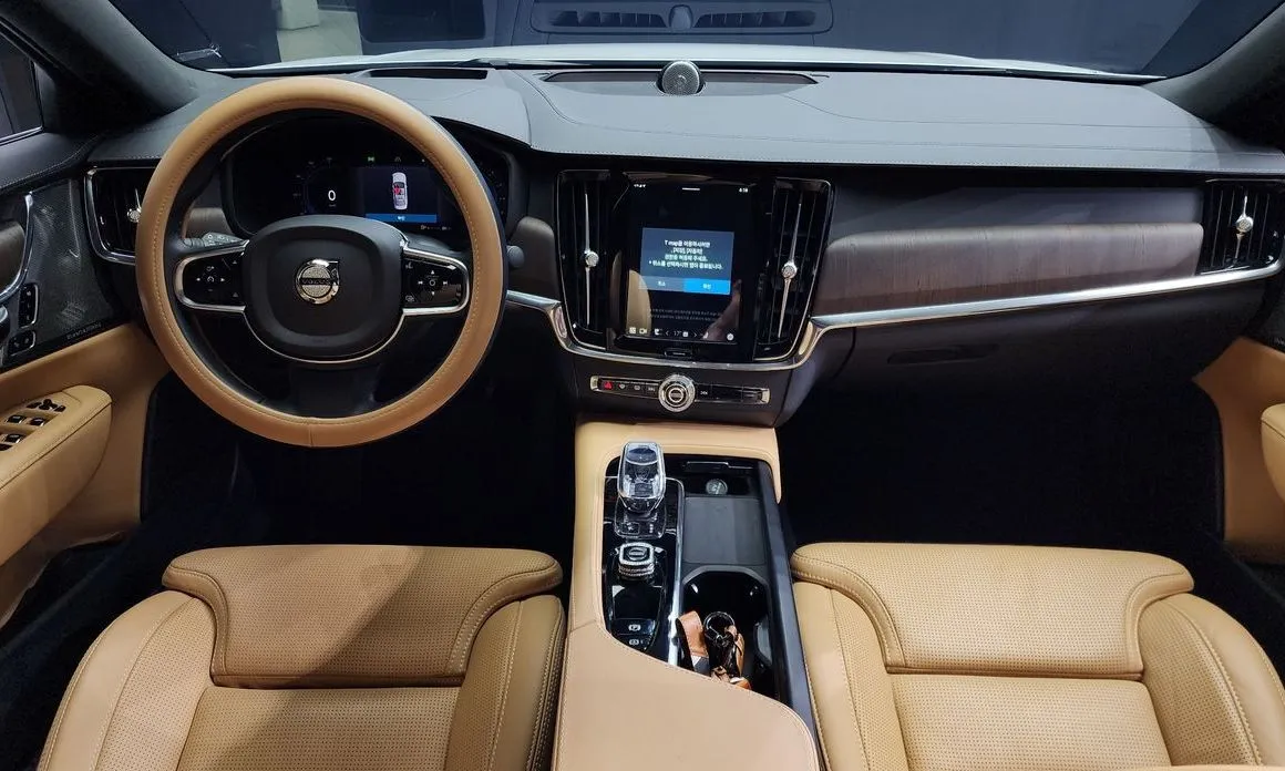 Volvo S90 — фото 3