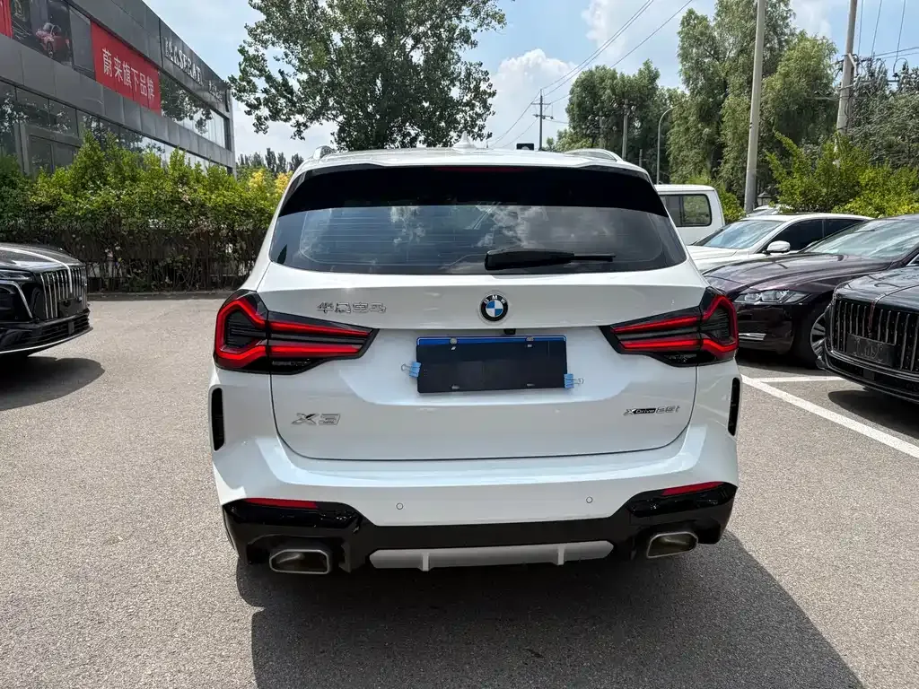 BMW X3 — фото 10