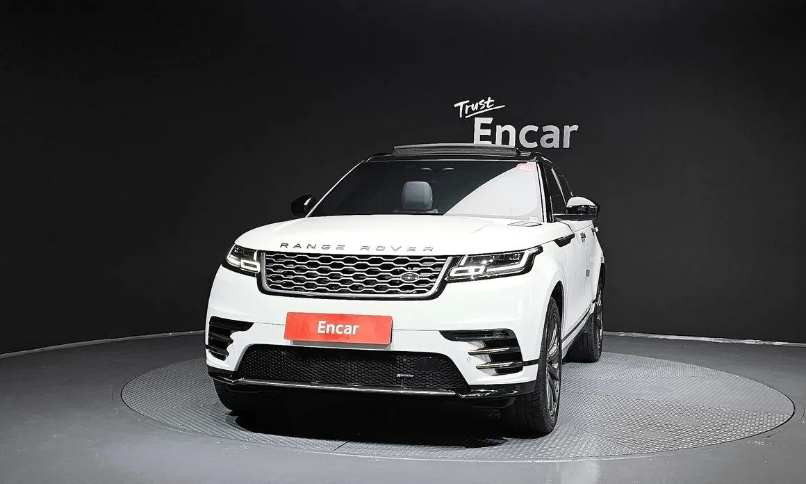 Land Rover Range Rover Velar — фото 10