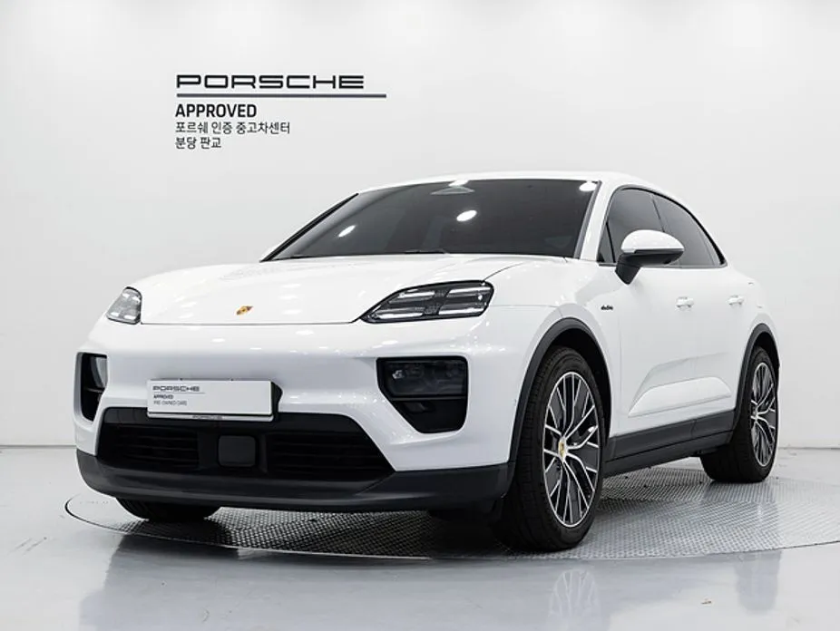 Porsche Macan — фото 1