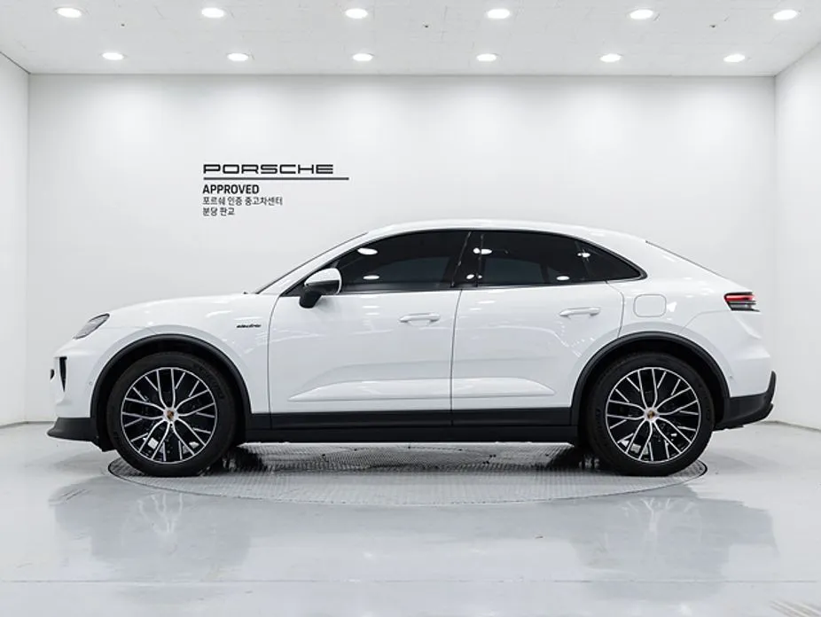 Porsche Macan — фото 7