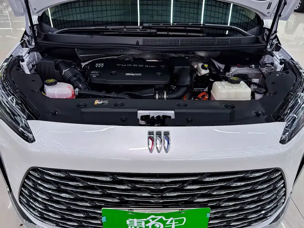 Buick GL8 Hybrid — фото 9