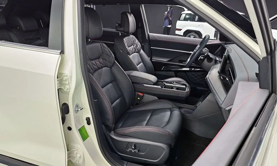 KG Mobility (Ssangyong) Actyon — фото 6