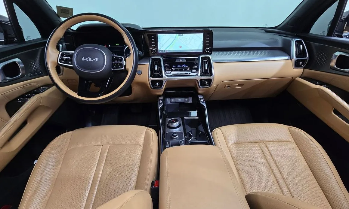 Kia Sorento — фото 10